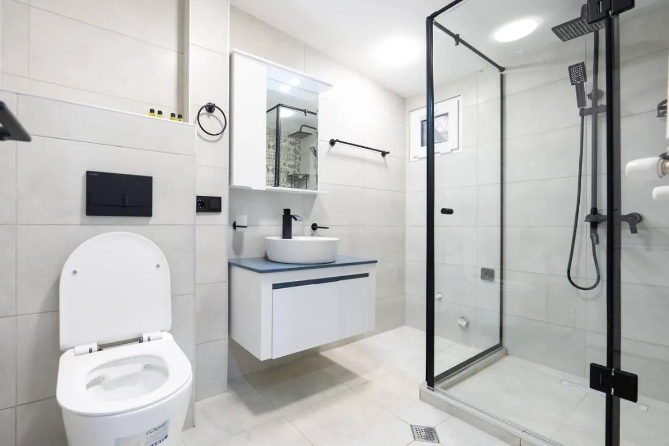 Chic And Modern 4 Bedroom Home In Central Tbilisi